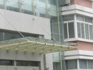 金屬建材在幕墻工程中的應(yīng)用與發(fā)展趨勢